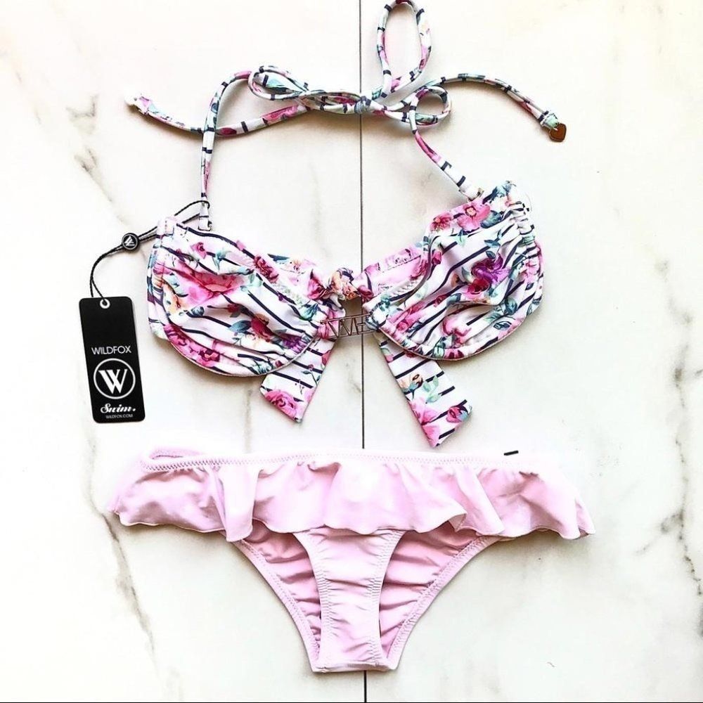NWT Wildfox Barbie Underwire Floral Stripe Top